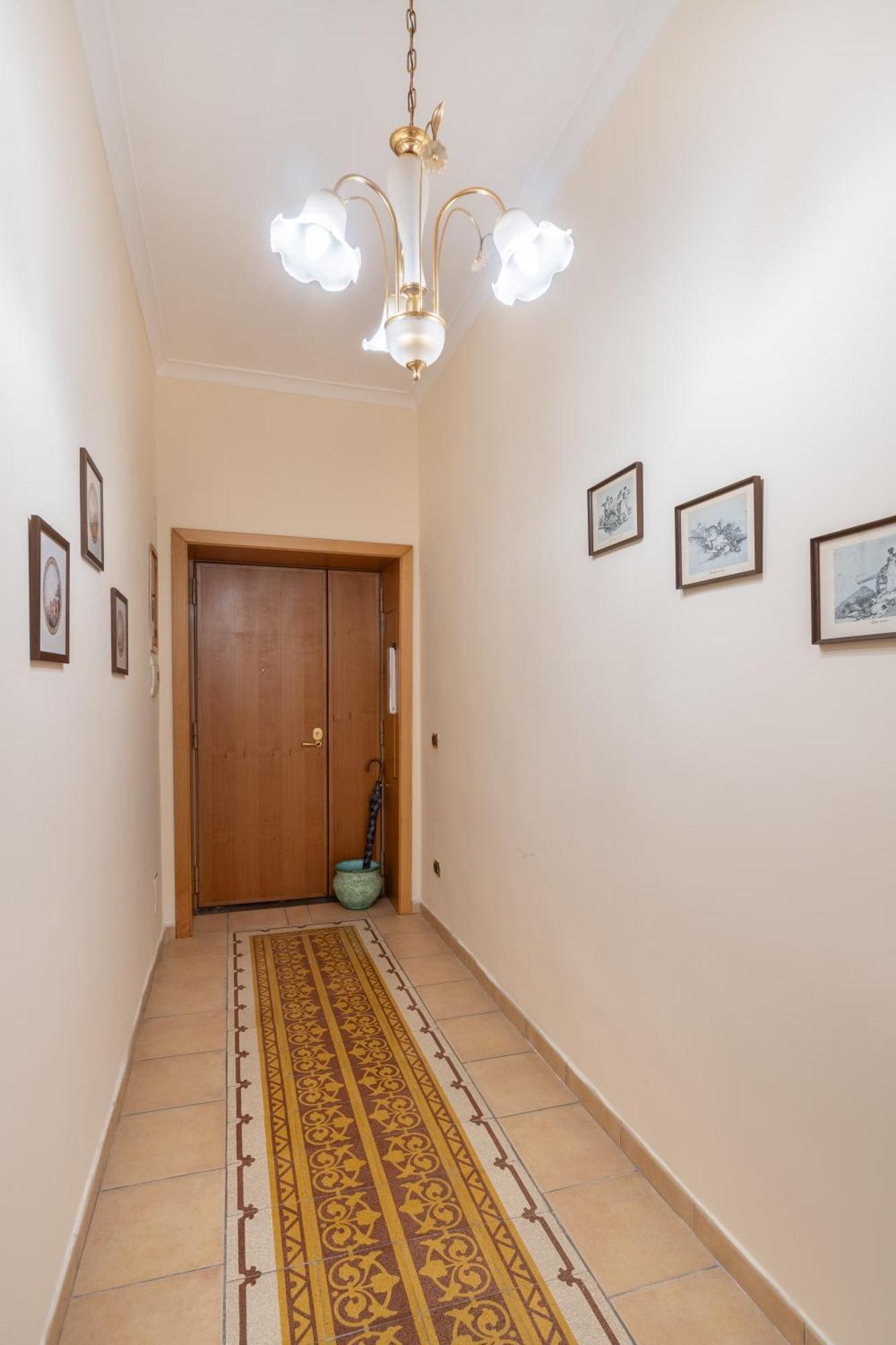 Stazione Centrale A 160m - Mediterranea Appartamento